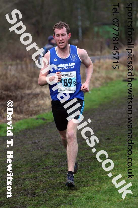 Senior mens Durham Cathedral Cross Country Relays, Maiden Castle, Durham. Photo: David T. Hewitson/Sports for All Pics